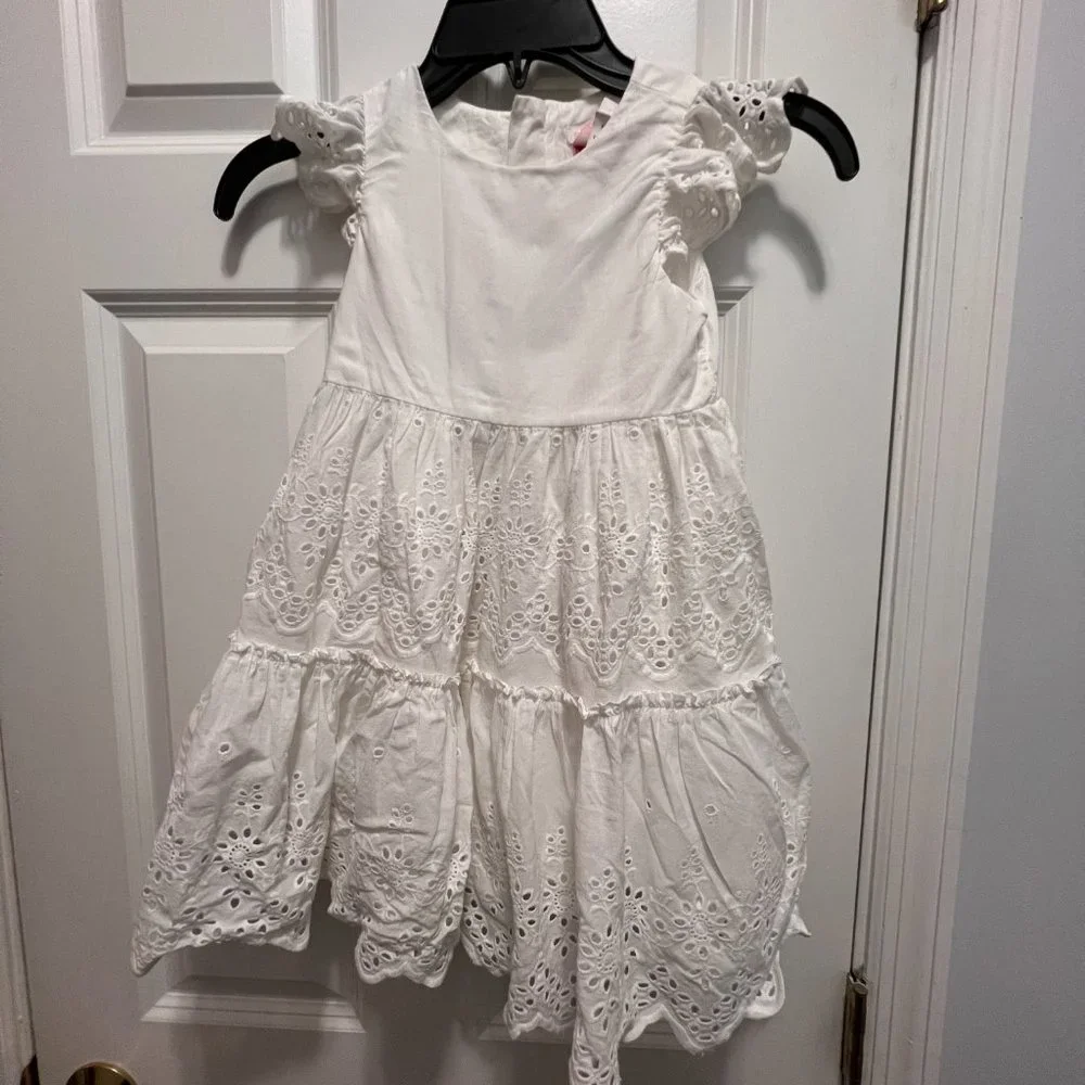 Shabby Chic size 6 white tiered eyelit  dress